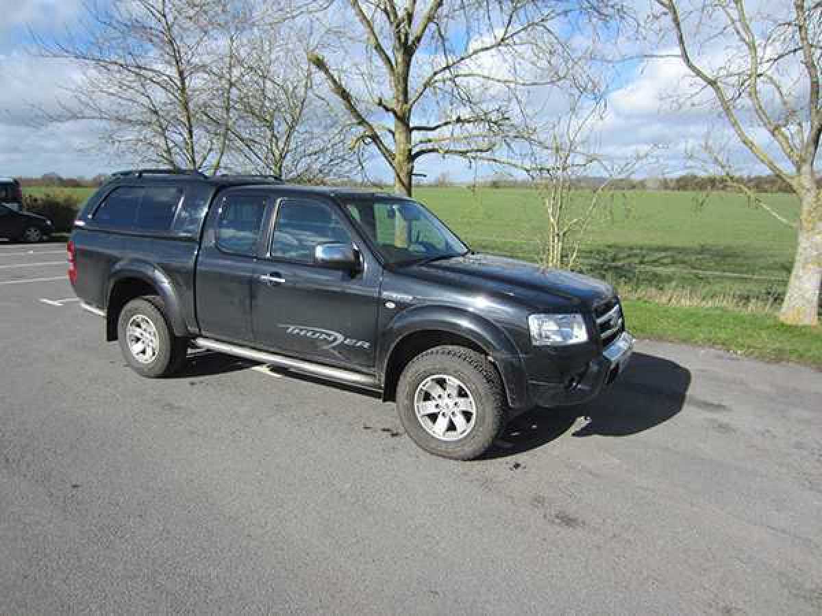 photo for  Ford Ranger SJS Canopy / Hardtop Extra Cab