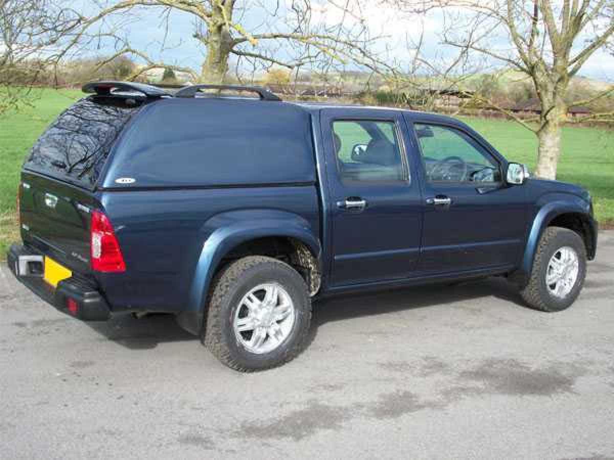 photo for  Isuzu Rodeo SJS Solid Sided Canopy / Hardtop Double Cab