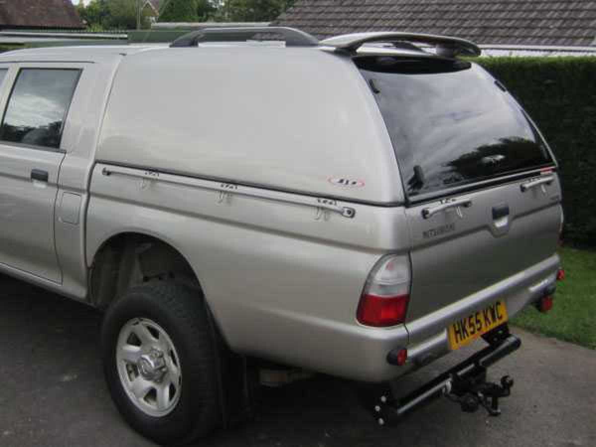  Mitsubishi L200 SJS Solid Sided Canopy / Hardtop Double Cab
