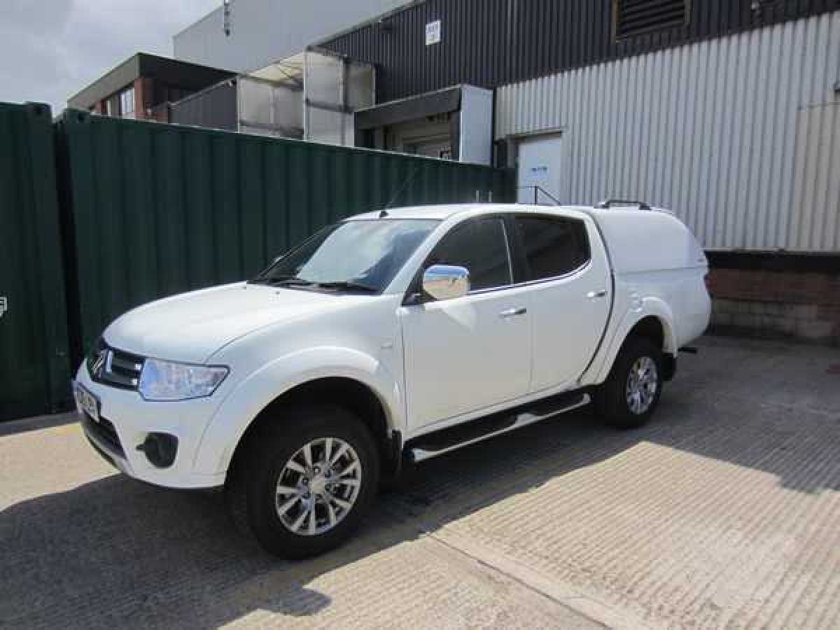 photo for  Mitsubishi L200 SJS Solid Sided Canopy / Hardtop Double Cab