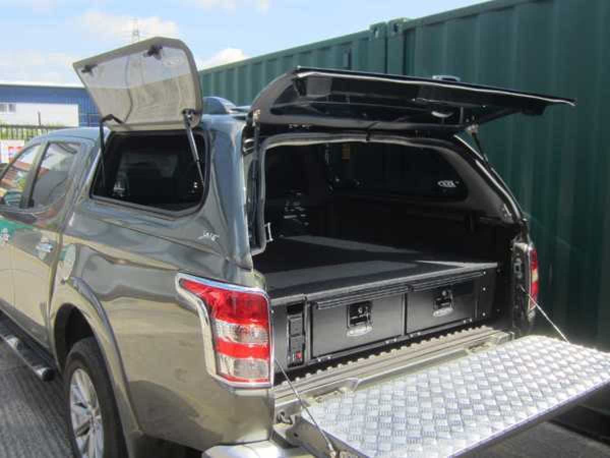 Mitsubishi L200 SJS Side Opening Canopy / Hardtop Double Cab 