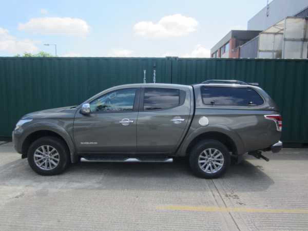 photo for Mitsubishi L200 SJS Side Opening Canopy / Hardtop Double Cab 