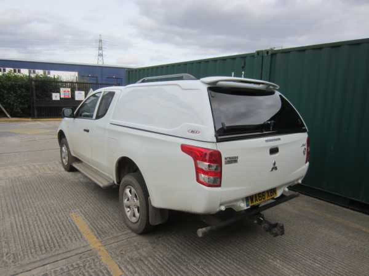 photo for Mitsubishi L200 MK8 Series 5 (2019-ON) SJS Solid Sided Hardtop King / Extra Cab - Central Locking Optional Extra
