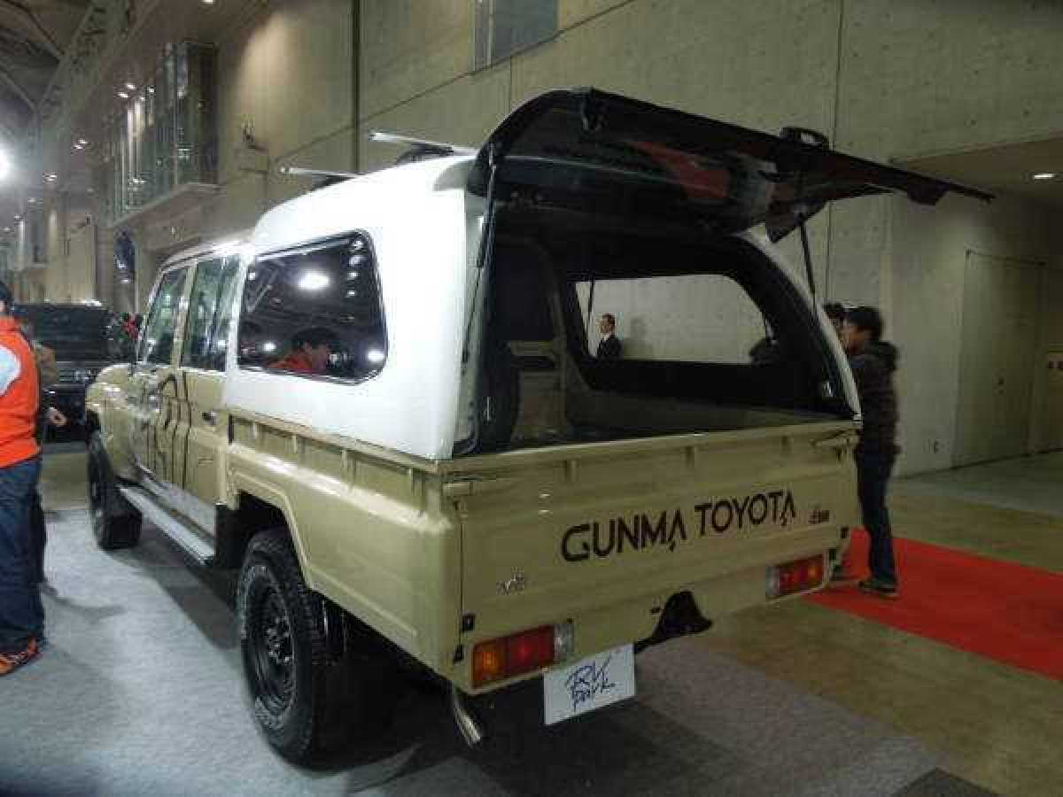 photo for Toyota Series 79 SJS Side Opening Canopy / Hardtop Double Cab