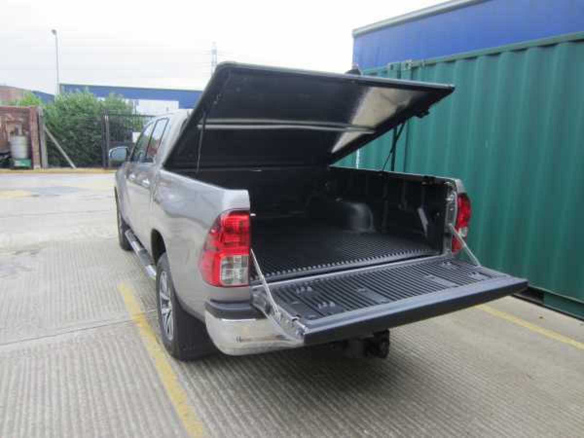 photo for  Toyota Hilux Revo Outback Double Cab 