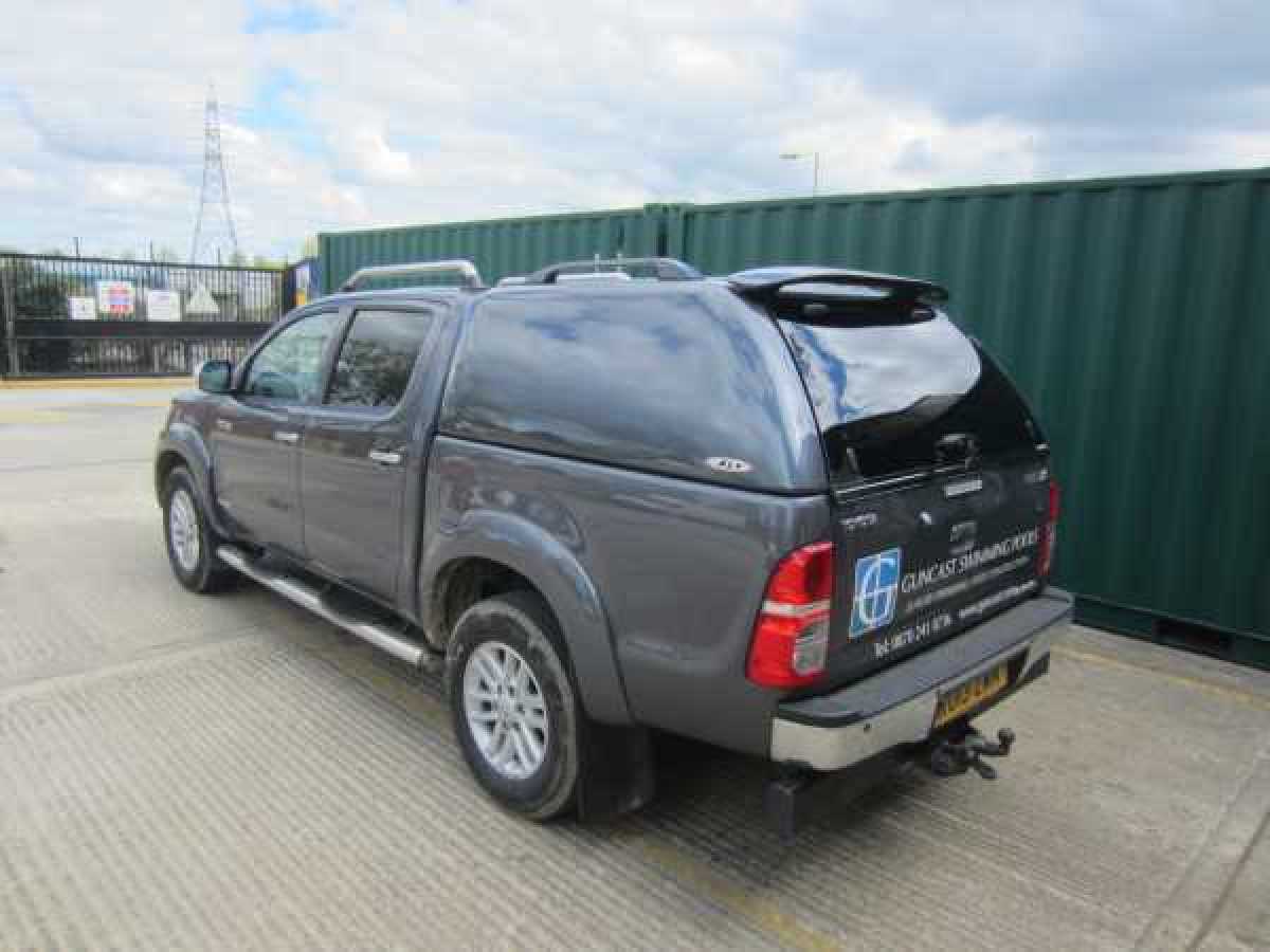 photo for Toyota Hilux SJS Solid Sided Canopy / Hardtop Double Cab