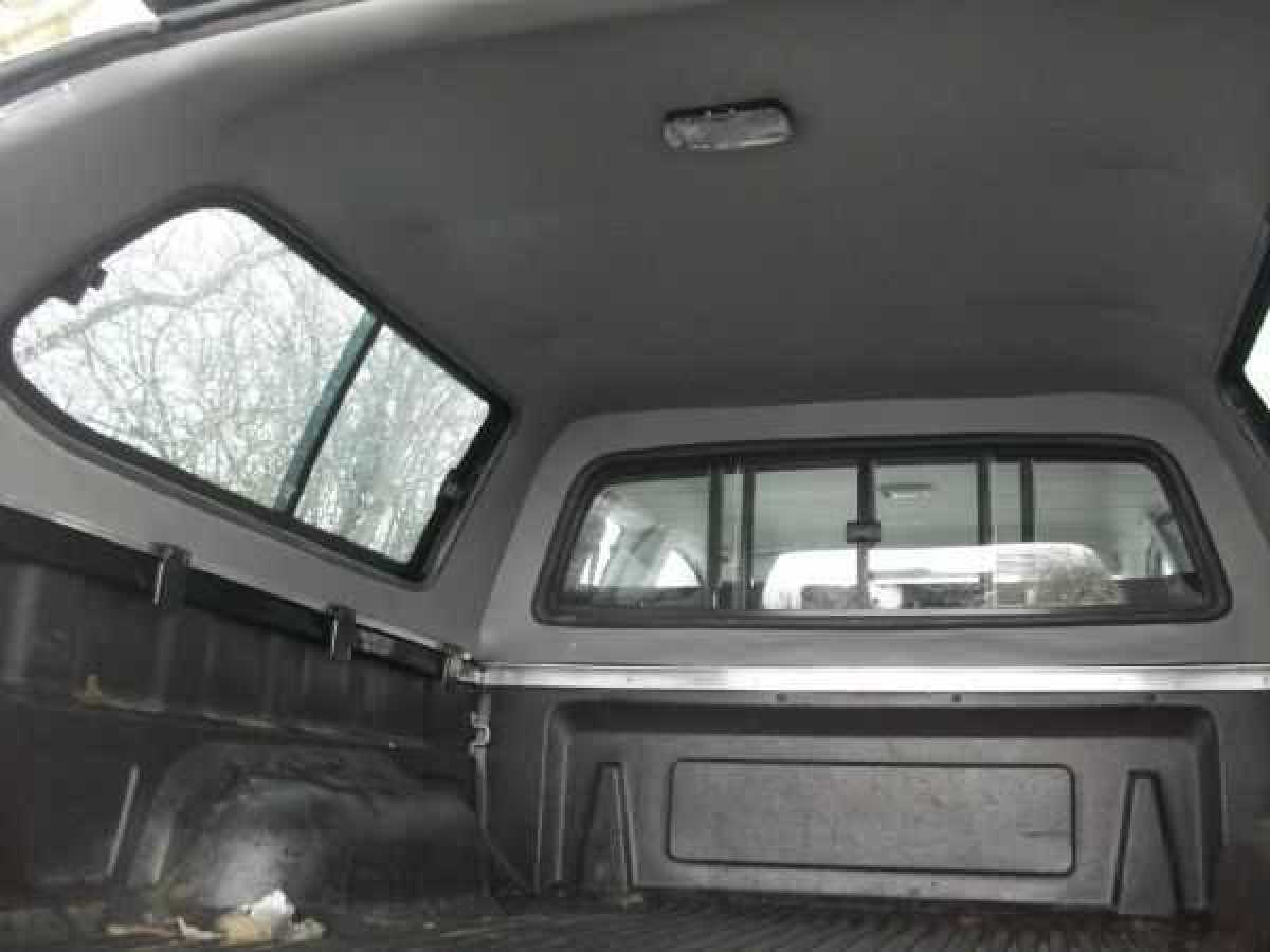 photo for Toyota Hilux SJS Canopy / Hardtop Extra Cab